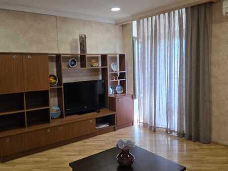 Elan №6209094 - Bakı, Nərimanov r., 1 otaqlı, 50 m², 4/5 mərtəbə