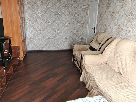 3 otaqlı köhnə tikili - Əhmədli m. - 85 m²