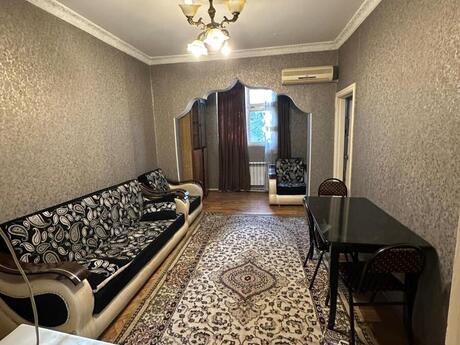 Elan №6209300 - Bakı, Memar Əcəmi m., 2 otaqlı, 40 m², 3/5 mərtəbə