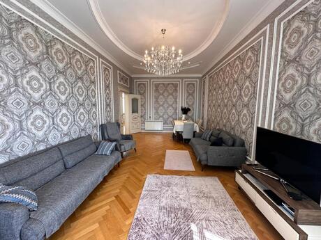 Elan №6209400 - Bakı, Nəsimi m., 8 otaqlı, 400 m²