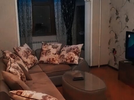 Azadlıq Prospekti m.