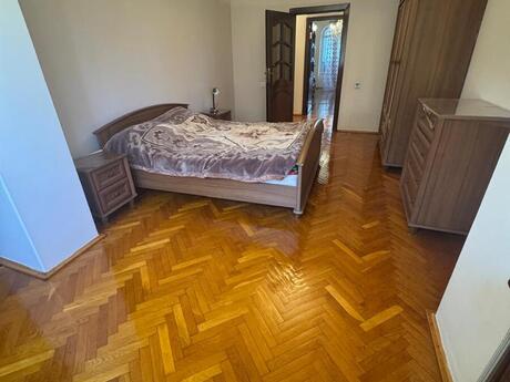 3 otaqlı köhnə tikili - Nəriman Nərimanov m. - 70 m²