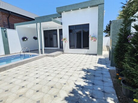 4 otaqlı həyət evi/bağ evi - Mərdəkan q. - 150 m²