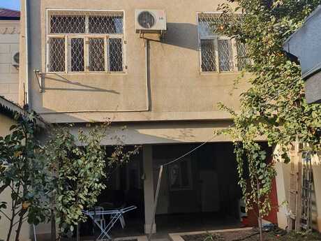 Elan №6209563 - Bakı, Gənclik m., 5 otaqlı, 200 m²