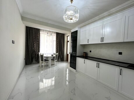 Elan №6209573 - Bakı, Nəsimi r., 3 otaqlı, 135 m², 12/16 mərtəbə