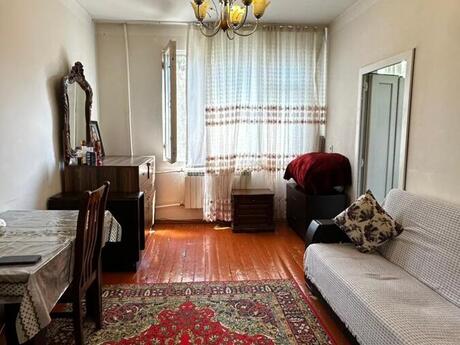 1 otaqlı köhnə tikili - Memar Əcəmi m. - 36 m²