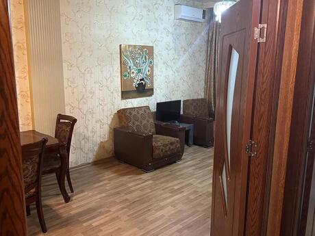 Elan №6209699 - Bakı, Gənclik m., 2 otaqlı, 73 m², 8/15 mərtəbə