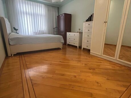 Объявление №6209692 - Баку, м. Элмляр Академиясы, 3-комн., 100 м², 5/10 этаж