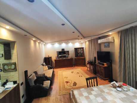 3 otaqlı köhnə tikili - İnşaatçılar m. - 75 m²