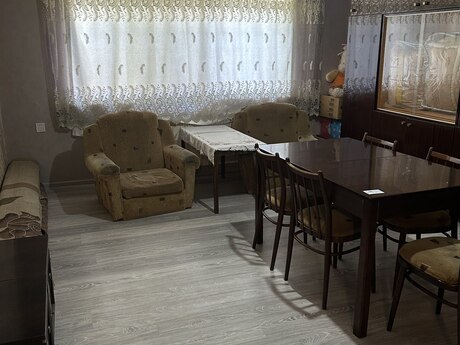 2 otaqlı köhnə tikili - Gəncə - 53 m²