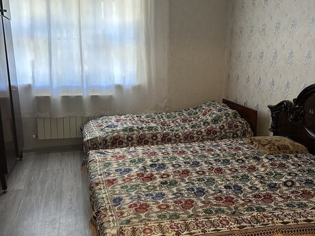 2 otaqlı köhnə tikili - Gəncə - 53 m²