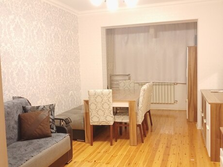 Elan №6209774 - Bakı, Neftçilər m., 2 otaqlı, 60 m², 1/5 mərtəbə