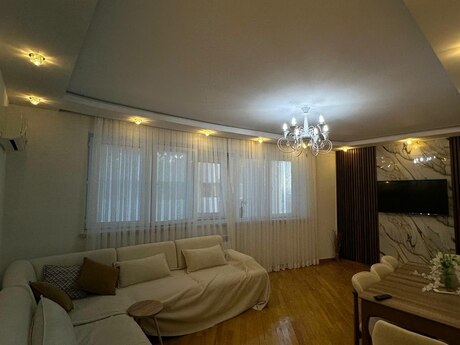 4 otaqlı mənzil, 134 m², Bakıxanov: 214 000 ₼ 3
