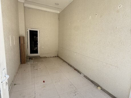 Obyekt - İnşaatçılar m. - 20 m²