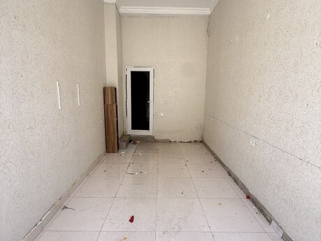 Obyekt - İnşaatçılar m. - 20 m²