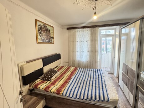 3 otaqlı köhnə tikili - Qara Qarayev m. - 70 m²