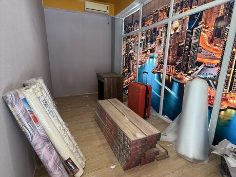 Obyekt - İnşaatçılar m. - 15 m²