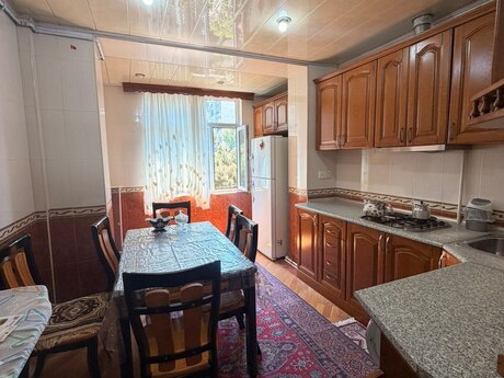 Elan №6209845 - Bakı, Həzi Aslanov m., 2 otaqlı, 65 m², 4/5 mərtəbə