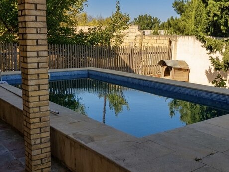 5 otaqlı həyət evi/bağ evi - Novxanı q. - 265 m²