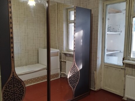 3 otaqlı köhnə tikili - Pirallahı r. - 70 m²