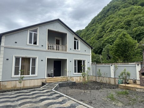 Гах