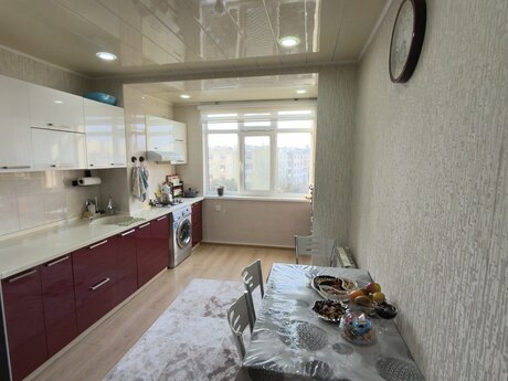 3 otaqlı köhnə tikili - Bakıxanov q. - 87 m²