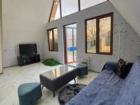 3 otaqlı həyət evi/bağ evi - Xızı - 500 m²