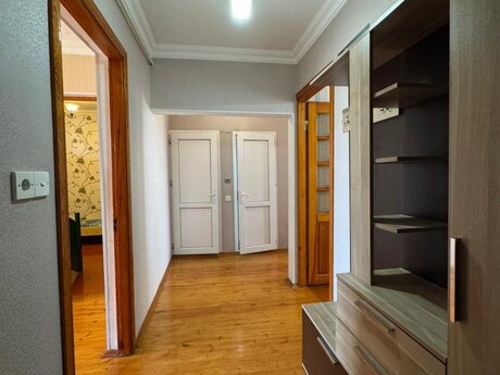 Elan №6210096 - Bakı, Bakıxanov q., 4 otaqlı, 80 m², 9/9 mərtəbə