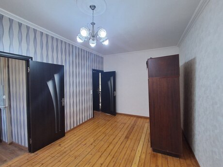1-room old-build apartment for rent in 7-ci mikrorayon, 35 m², 450 AZN/mo, photo 2 / 6