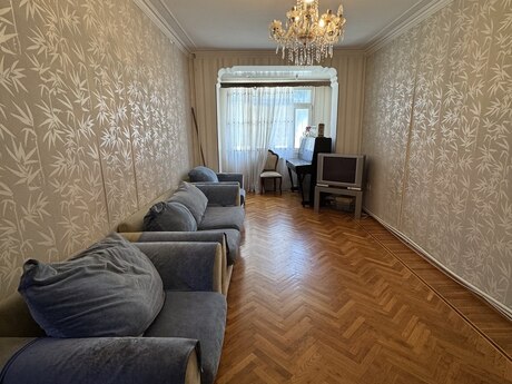 Elan №6210127 - Bakı, Azadlıq Prospekti m., 3 otaqlı, 90 m², 2/5 mərtəbə