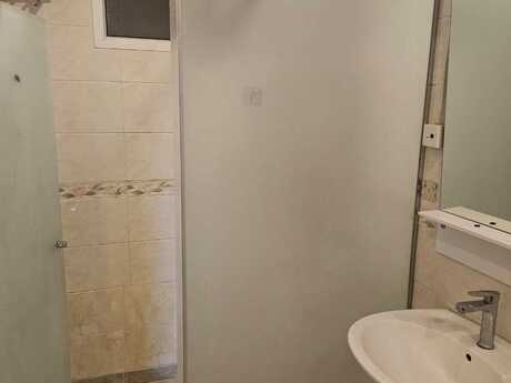3 otaqlı köhnə tikili - Elmlər Akademiyası m. - 90 m²