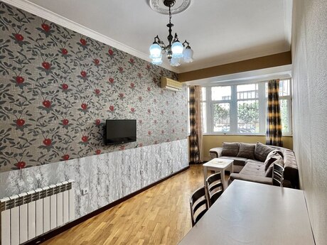 Elan №6210550 - Bakı, Nəriman Nərimanov m., 2 otaqlı, 65 m², 1/10 mərtəbə