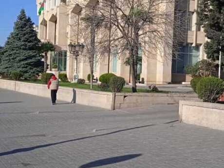 м. Нефтчиляр