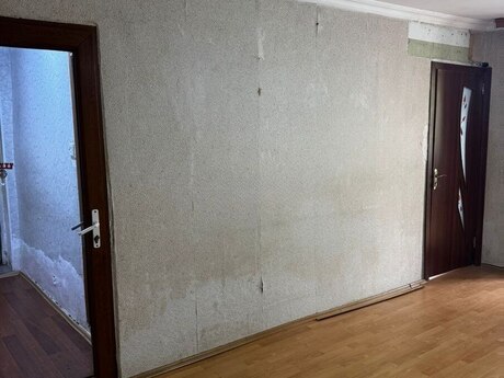 2 otaqlı köhnə tikili - Elmlər Akademiyası m. - 45 m²