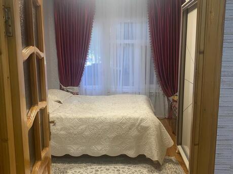 Elan №6210861 - Bakı, Xətai r., 4 otaqlı, 100 m², 1/9 mərtəbə