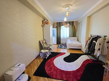 Memar Əcəmidə 4 otaqlı yeni tikili mənzil satılır, 170 m², 360 000 AZN, şəkil 5 / 12