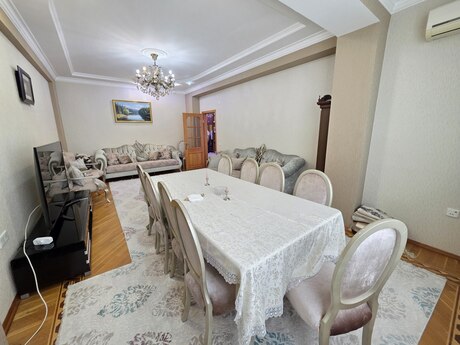 Memar Əcəmidə 4 otaqlı yeni tikili mənzil satılır, 170 m², 360 000 AZN, şəkil 3 / 12