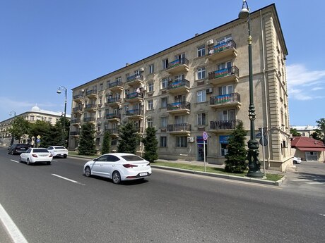 Nəriman Nərimanov m.