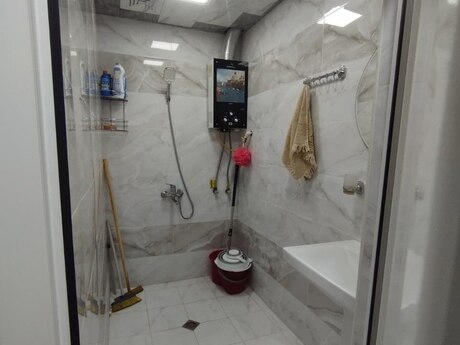 1 otaqlı köhnə tikili - Köhnə Günəşli q. - 40 m²