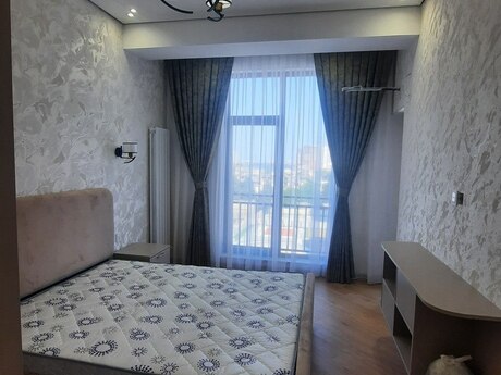 Сдаётся 2-комнатная квартира в новостройке, Azadlıq Prospekti, 65 м², 850 AZN/мес, фото 2 / 12
