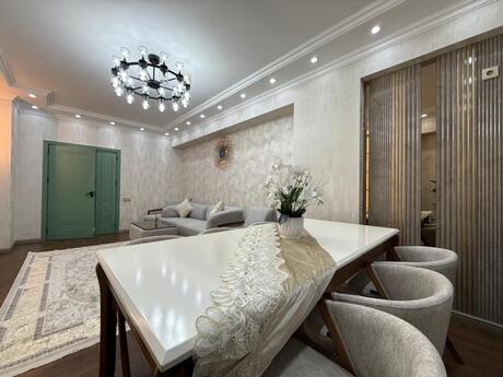 3-комнатная квартира, 107 м², Əhmədli: 325 000 ₼ 3
