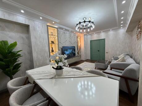 3-комнатная квартира, 107 м², Əhmədli: 325 000 ₼ 2