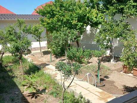3 otaqlı həyət evi/bağ evi - Mərdəkan q. - 80 m²