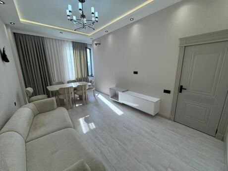 Elan №6211456 - Bakı, Badamdar q., 2 otaqlı, 70 m², 4/5 mərtəbə