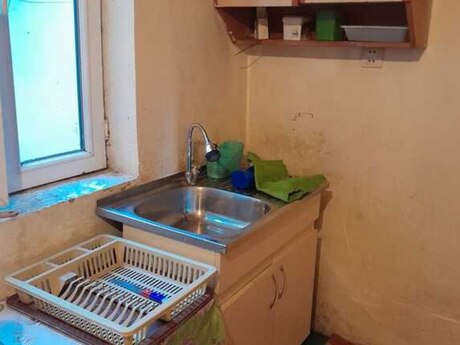 3 otaqlı həyət evi/bağ evi - M.Ə.Rəsulzadə q. - 100 m²