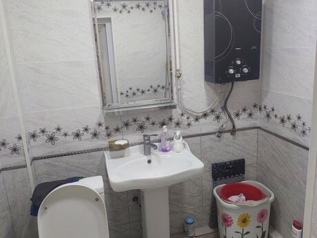 2 otaqlı mənzil, 40 m², Elmlər Akademiyası: 160 000 ₼ 2