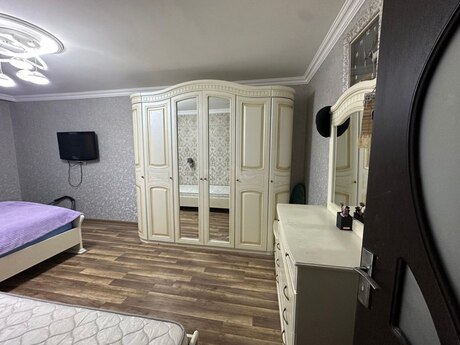 4 otaqlı mənzil, 90 m², Xalqlar Dostluğu: 180 000 ₼ 2