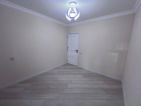 4-room old-build apartment for sale in Xalqlar Dostluğu, 110 m², 249 000 AZN, photo 3 / 12