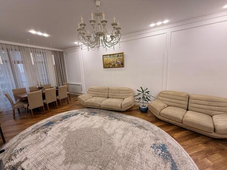 Объявление №6211652 - Баку, Ясамальский р., 4-комн., 138 м², 8/19 этаж