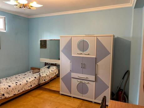 3 otaqlı köhnə tikili - İnşaatçılar m. - 75 m²